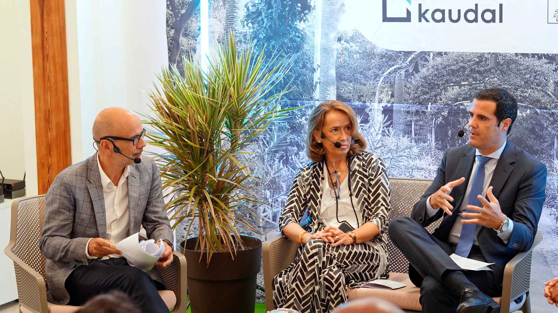 Miniatrura diálogos con vistas al parque - Canarias ciencia y tecnología